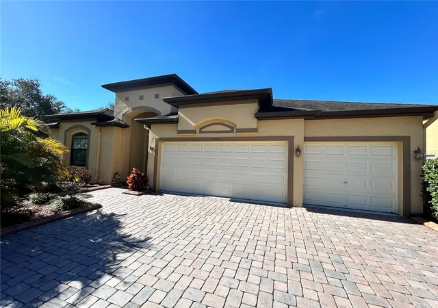 2nd image of 19402 Sweet Grass Wy, Lutz, FL 33558 | MLS# O6372962