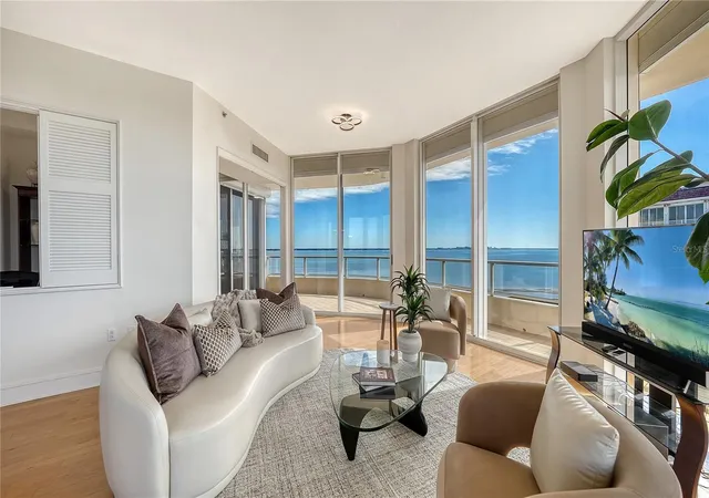 Homes for sale in Longboat Key, FL | 3060 Grand Bay Blvd #195, Longboat Key, FL 34228 | MLS# A4677880