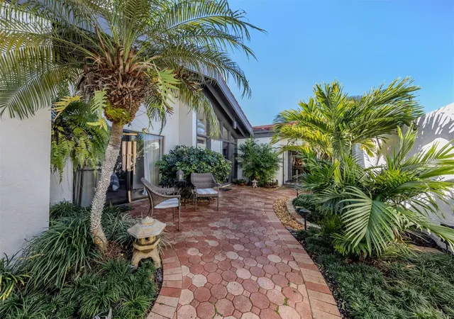 Homes for sale in Osprey, FL | 786 Sarabay Rd #19, Osprey, FL 34229 | MLS# A4677900