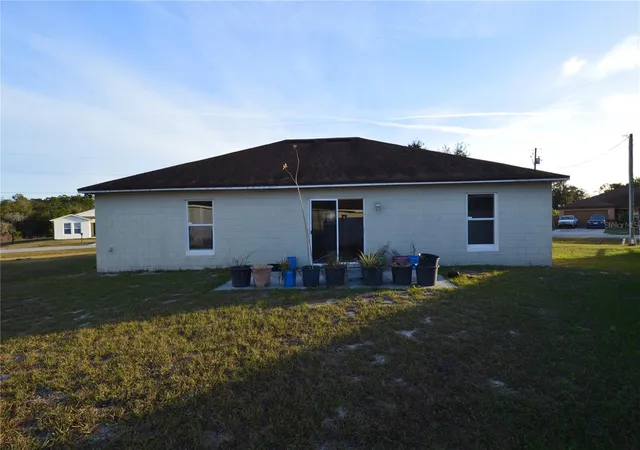 Photo 3 of Single family home for sale at 1617 Perdido Ct, Kissimmee, FL 34759 | MLS# S5141529 | Listing updated on 2026-09-30