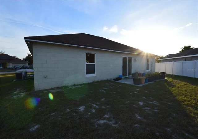 Photo 3 of Single family home for sale at 1617 Perdido Ct, Kissimmee, FL 34759 | MLS# S5141529 | Listing updated on 2026-09-30