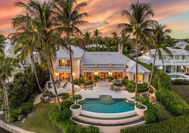 Photo 2 of Mansion for sale at 1640 Jean Lafitte Dr, Boca Grande, FL 33921 | MLS# D6145548 | Listing updated on 2026-10-02