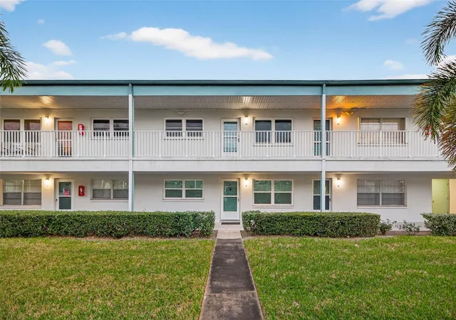 Photo 30 of Condo for sale at 5267 81st Street N #18, Saint Petersburg, FL 33709 | MLS# TB8463601 | Listing updated on 2026-09-14