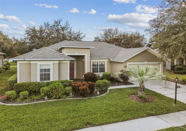 Photo 1 of Single family home for sale at 18902 Grand Clb Dr, Hudson, FL 34667 | MLS# W7882011 | Listing updated on 2026-08-17