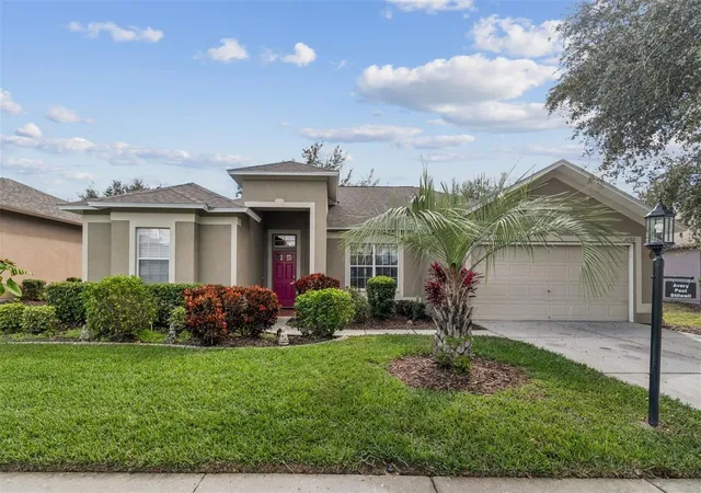 Photo 2 of Single family home for sale at 18902 Grand Clb Dr, Hudson, FL 34667 | MLS# W7882011 | Listing updated on 2026-08-17