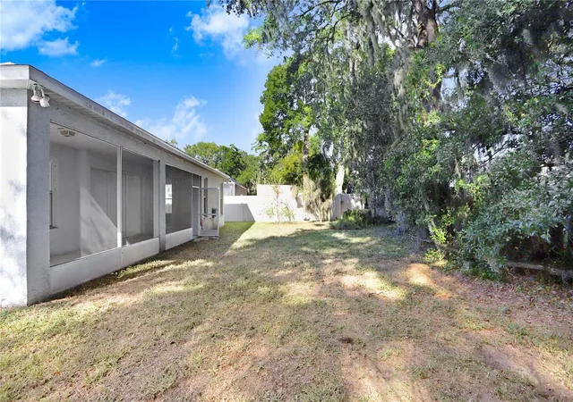 25th image of 2927 Minuteman Ln, Brandon, FL 33511 | MLS# TB8463660