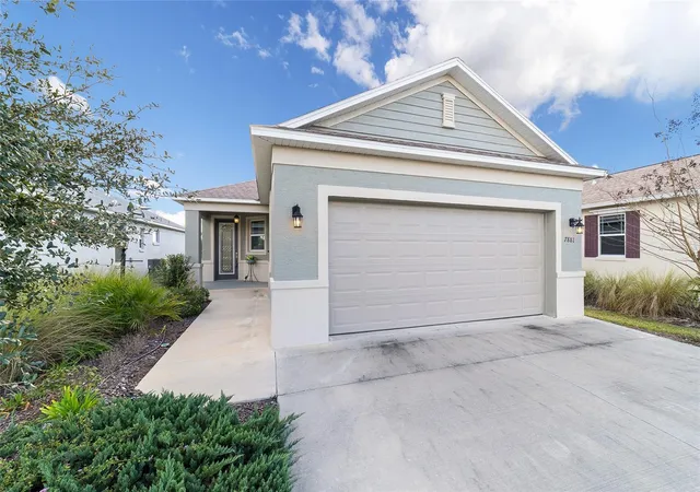 Photo 1 of Single family home for sale at 7881 Sw 89th Circle, Ocala, FL | MLS# OM716500 | Listing updated on 2026-08-14