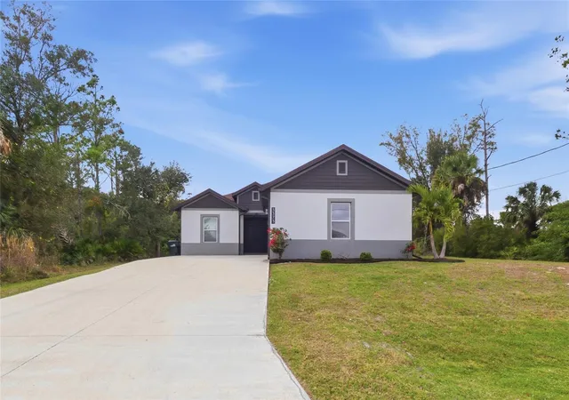 Photo 2 of Single family home for sale at 3373 Eagle Pass St, North Port, FL 34286 | MLS# C7520083 | Listing updated on 2026-09-03