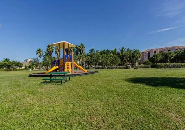 2nd image of 4263 Liron Ave, FORT MYERS, FL 33916