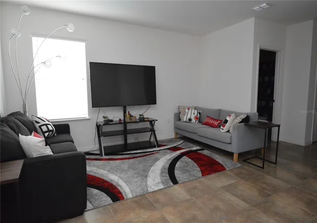 Photo 4 of Single family home for sale at 937 Gila Pl, Kissimmee, FL 34759 | MLS# S5141591 | Listing updated on 2026-08-22