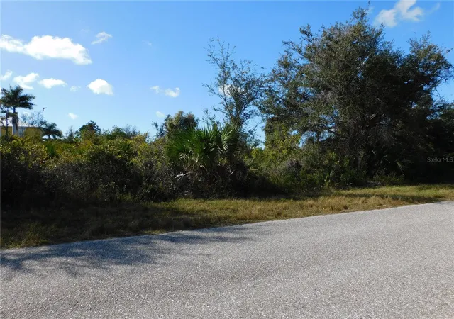 Photo 1 of Land for sale at 14009 Paris Ln, Port Charlotte, FL 33981 | MLS# C7520093 | Listing updated on 2026-10-26