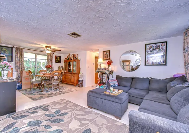 Photo 4 of Single family home for sale at 2128 Shannon Dr, Holiday, FL 34690 | MLS# TB8463832 | Listing updated on 2026-10-04
