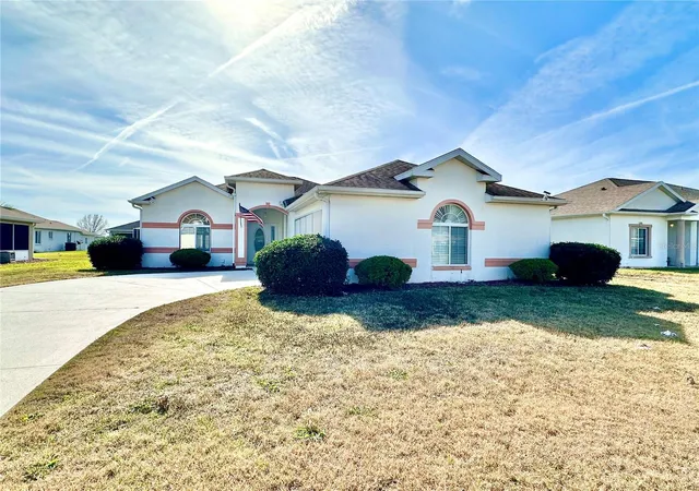 Photo 1 of Single family home for sale at 5500 Nw 26th Lane, Ocala, FL 34482 | MLS# OM716512 | Listing updated on 2026-07-29