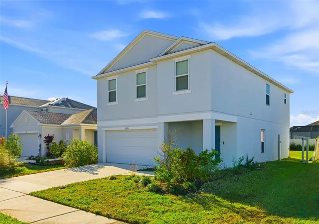 Photo 2 of Single family home for sale at 5905 Laurelcrest Glen, Palmetto, FL 34221 | MLS# TB8463891 | Listing updated on 2026-09-23
