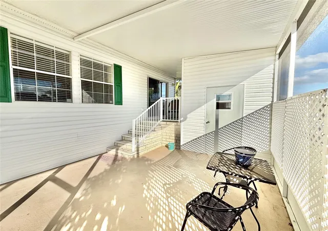 Photo 4 of Manufactured home for sale at 6727 Mt Pleasant Rd NE #53, Saint Petersburg, FL 33702 | MLS# TB8463894 | Listing updated on 2026-09-30