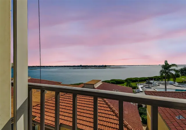 Photo 3 of Condo for sale at 6104 Palma Del Mar Blvd S #402, Saint Petersburg, FL 33715 | MLS# TB8463921 | Listing updated on 2026-03-04