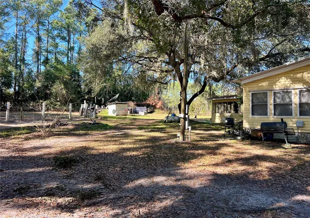 3rd image of 11820 Nw Hwy 225, Reddick, FL 32686 | MLS# OM716534