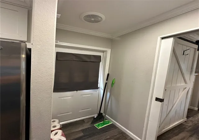Photo 3 of Manufactured home for sale at 16540 Sunshine Ave, Clermont, FL 34714 | MLS# O6373325 | Listing updated on 2026-09-05