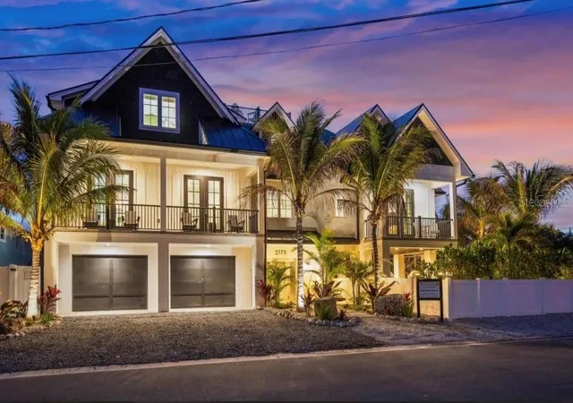 2nd image of 2175 Avenue A, Bradenton Beach, FL 34217 | MLS# A4678111