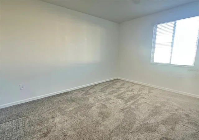 Photo 3 of Townhouse for sale at 390 Bogey Dr, Davenport, FL 33896 | MLS# S5141635 | Listing updated on 2026-10-04