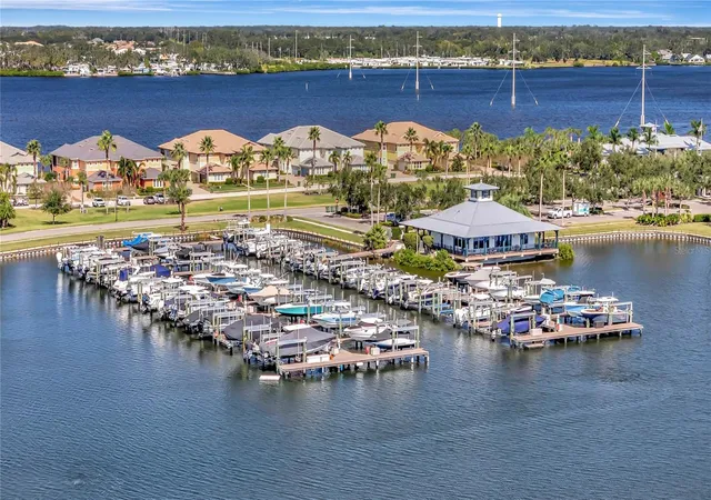 73rd image of 5033 Lake Overlook Ave, Bradenton, FL 34208 | MLS# TB8464097