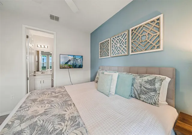 Photo 4 of Single family home for sale at 9079 Sunshine Ridge Loop, Kissimmee, FL 34747 | MLS# O6373418 | Listing updated on 2026-09-19