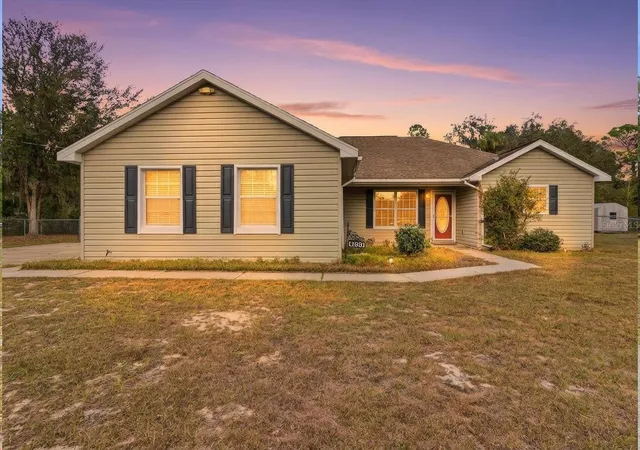 Homes for sale in Dunnellon, FL | 11631 Se 195th Pl, Dunnellon, FL 34431 | MLS# OM716558