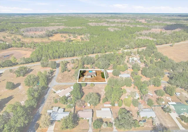 Homes for sale in Dunnellon, FL | 11631 Se 195th Pl, Dunnellon, FL 34431 | MLS# OM716558