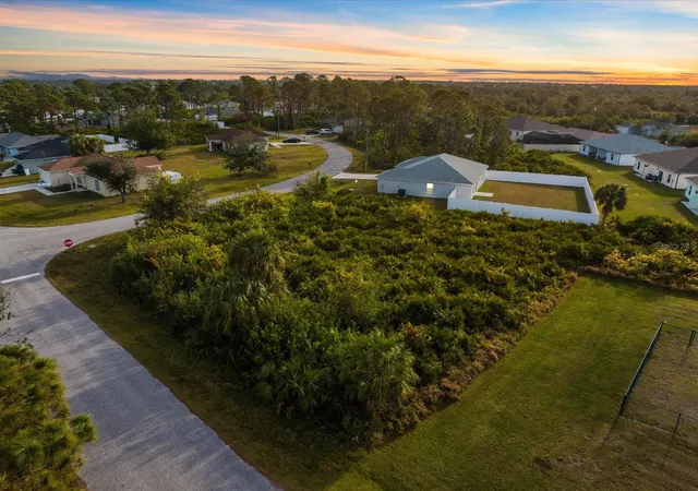 Photo 1 of Sale Pending at 12142 Appleberg Cir, Port Charlotte, FL 33981 | MLS# N6142371 | Listing updated on 2026-10-06