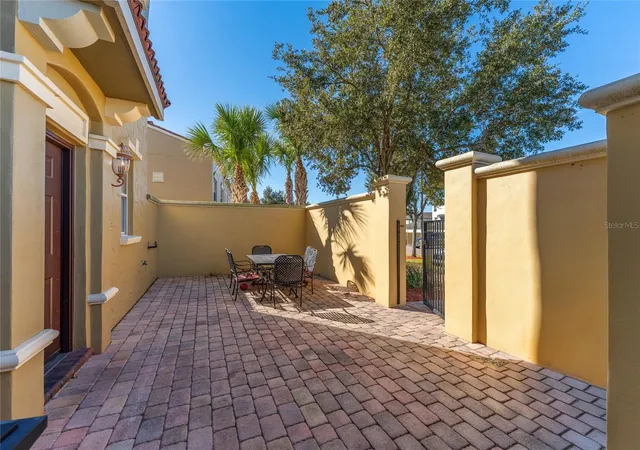 Homes for sale in Davenport, FL | 2616 Bella Vista Dr, Davenport, FL 33897 | MLS# S5141665