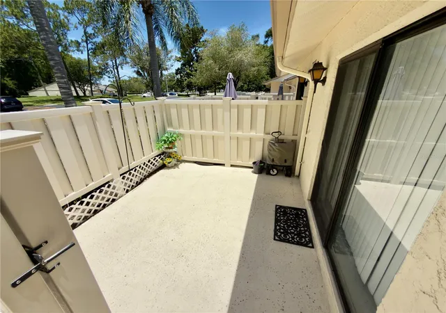 5th image of 1333 Shady Pine Wy #D, Tarpon Springs, FL 34688 | MLS# TB8464204