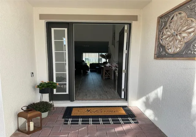 Photo 3 of Single family home for sale at 380 Cabello Dr, Davenport, FL 33837 | MLS# S5141682 | Listing updated on 2026-09-13