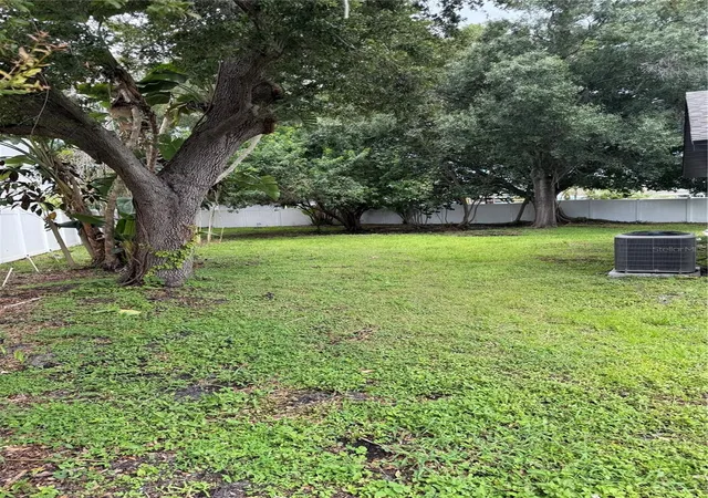 30th image of 12195 71st Wy, Largo, FL 33773 | MLS# TB8464304