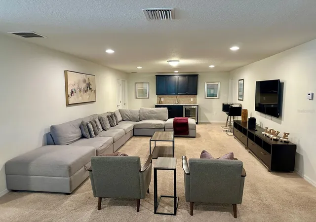 Photo 4 of Single family home for sale at 1941 Nice Ct, Kissimmee, FL 34747 | MLS# O6373602 | Listing updated on 2026-07-22