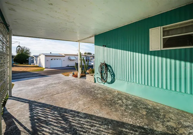 Photo 4 of Manufactured home for sale at 3318 Carnation Ln, Zephyrhills, FL 33541 | MLS# TB8464361 | Listing updated on 2026-09-24