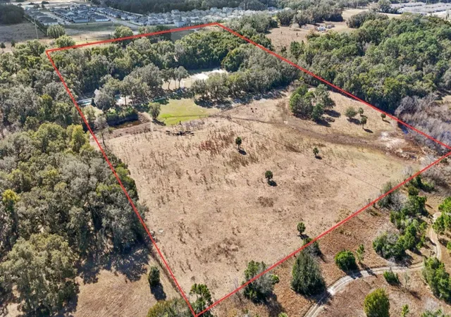 4th image of 19621 Lake Lincoln Ln, Eustis, FL 32736 | MLS# O6373782