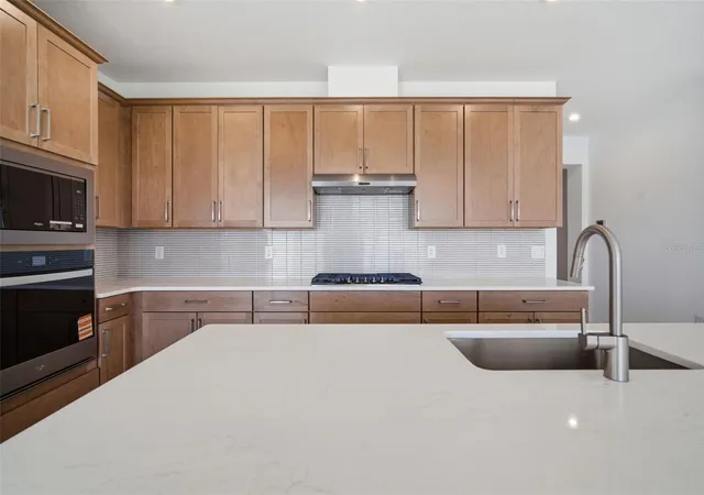 2nd image of 7629 Marina Bay Cove, Palmetto, FL 34221 | MLS# TB8464559