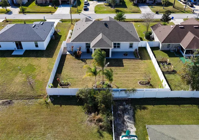 Homes for sale in Palm Coast, FL | 106 Birchwood Dr, Palm Coast, FL 32137 | MLS# FC315317
