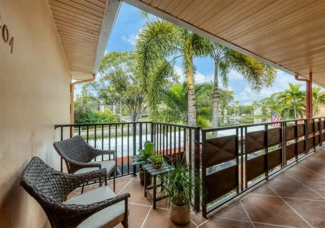 Photo 3 of Condo for sale at 8162 Ter Garden Dr N #204, Saint Petersburg, FL 33709 | MLS# A4678346 | Listing updated on 2026-10-02