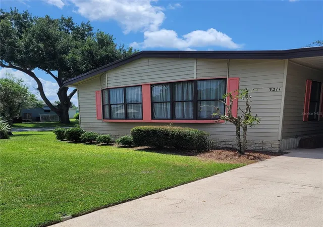 Photo 2 of Manufactured home for sale at 3211 Wekiva Rd, Tavares, FL 32778 | MLS# G5106733 | Listing updated on 2026-06-26