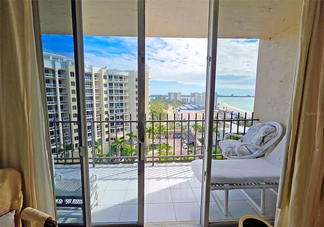 5th image of 1212 Ben Franklin Dr, Sarasota, FL 34236