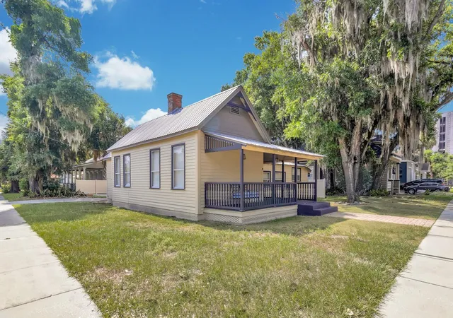 3rd image of 21 N Beaumont Ave, Kissimmee, FL 34741 | MLS# S5141772