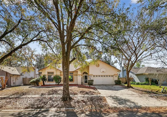 Homes for sale in Orlando, FL | 3236 Paisley Cir, Orlando, FL 32817 | MLS# O6373912