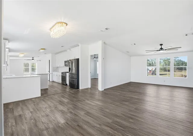 Photo 3 of Manufactured home for sale at 3844 Kaiser Ave, Saint Cloud, FL 34772 | MLS# O6373949 | Listing updated on 2026-08-13