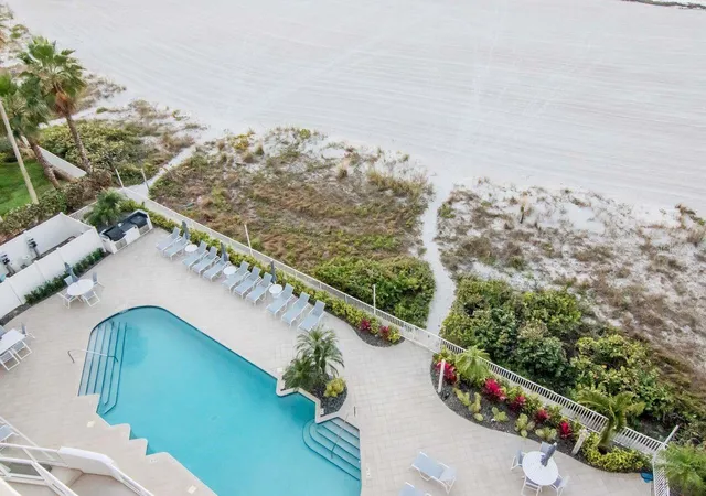 3rd image of 1350 Gulf Blvd #703, Clearwater Beach, FL 33767 | MLS# TB8464829