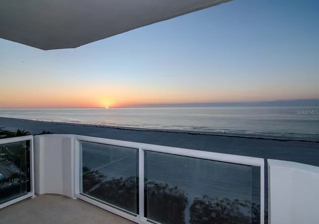 4th image of 1350 Gulf Blvd #703, Clearwater Beach, FL 33767 | MLS# TB8464829