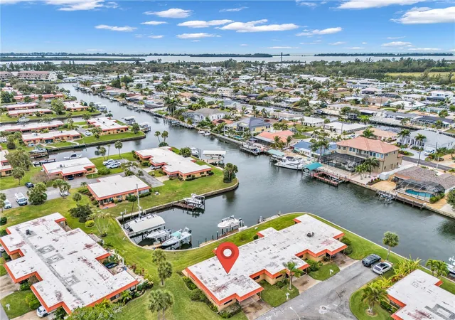 Homes for sale in Bradenton, FL | 3866 Catalina Dr, Bradenton, FL 34210 | MLS# A4678441
