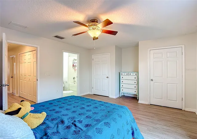 2nd image of 2426 Middleton Grove Dr, Brandon, FL 33511 | MLS# TB8464949