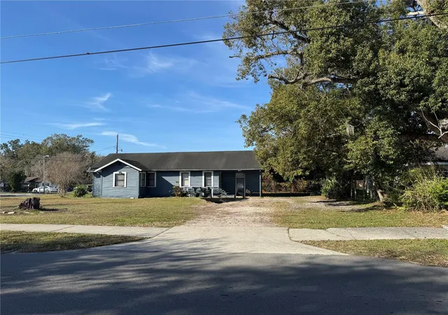 2nd image of 1049 Plateau Ave, Lakeland, FL 33815 | MLS# L4958607