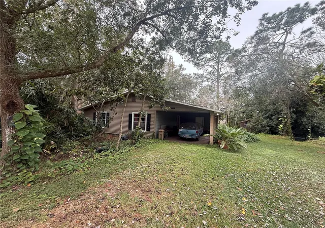 Photo 1 of Single family home for sale at 37315 Beach Dr, Umatilla, FL 32784 | MLS# G5106786 | Listing updated on 2026-09-29